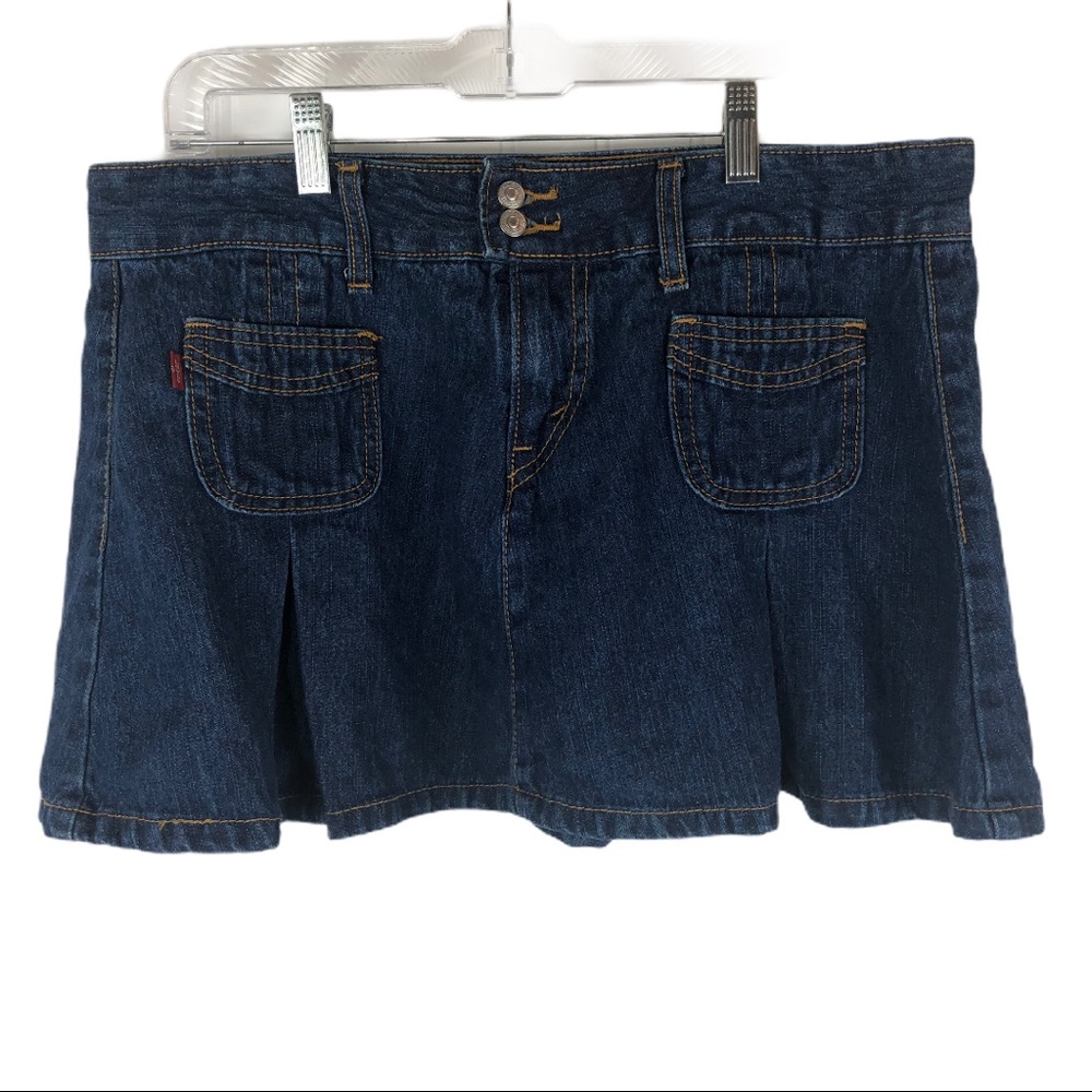 LEVIS Denim Skirt Front Pockets Orange Stitching